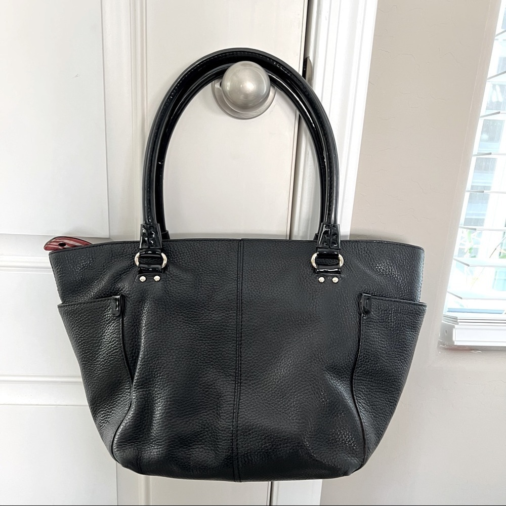 Kate Spade New York Pebbled Leather w/ patent leather Handles Satchel/Handbag - Picture 9 of 14